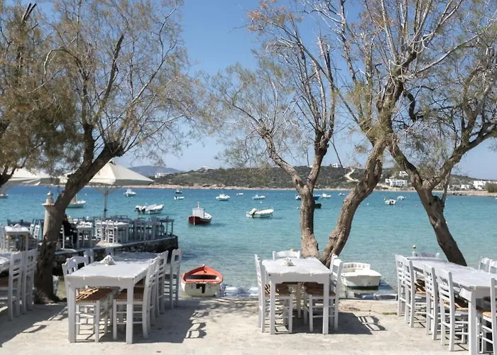 Cavos Paros Rooftop Boho-chic Design & Sea Views Appartement Alikí