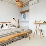 Lägenhet Cavos Paros Rooftop Boho-chic Design & Sea Views *