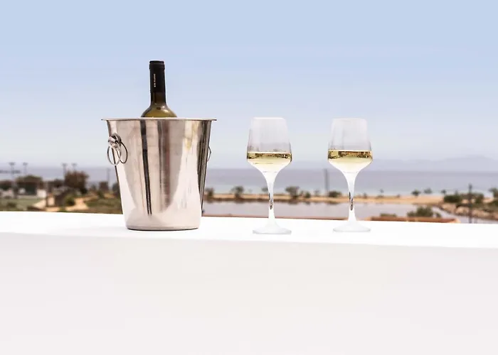 Cavos Paros Rooftop Boho-chic Design & Sea Views Lägenhet Alikí