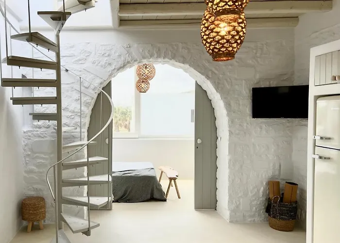 Cavos Paros Rooftop Boho-chic Design & Sea Views Appartamento
